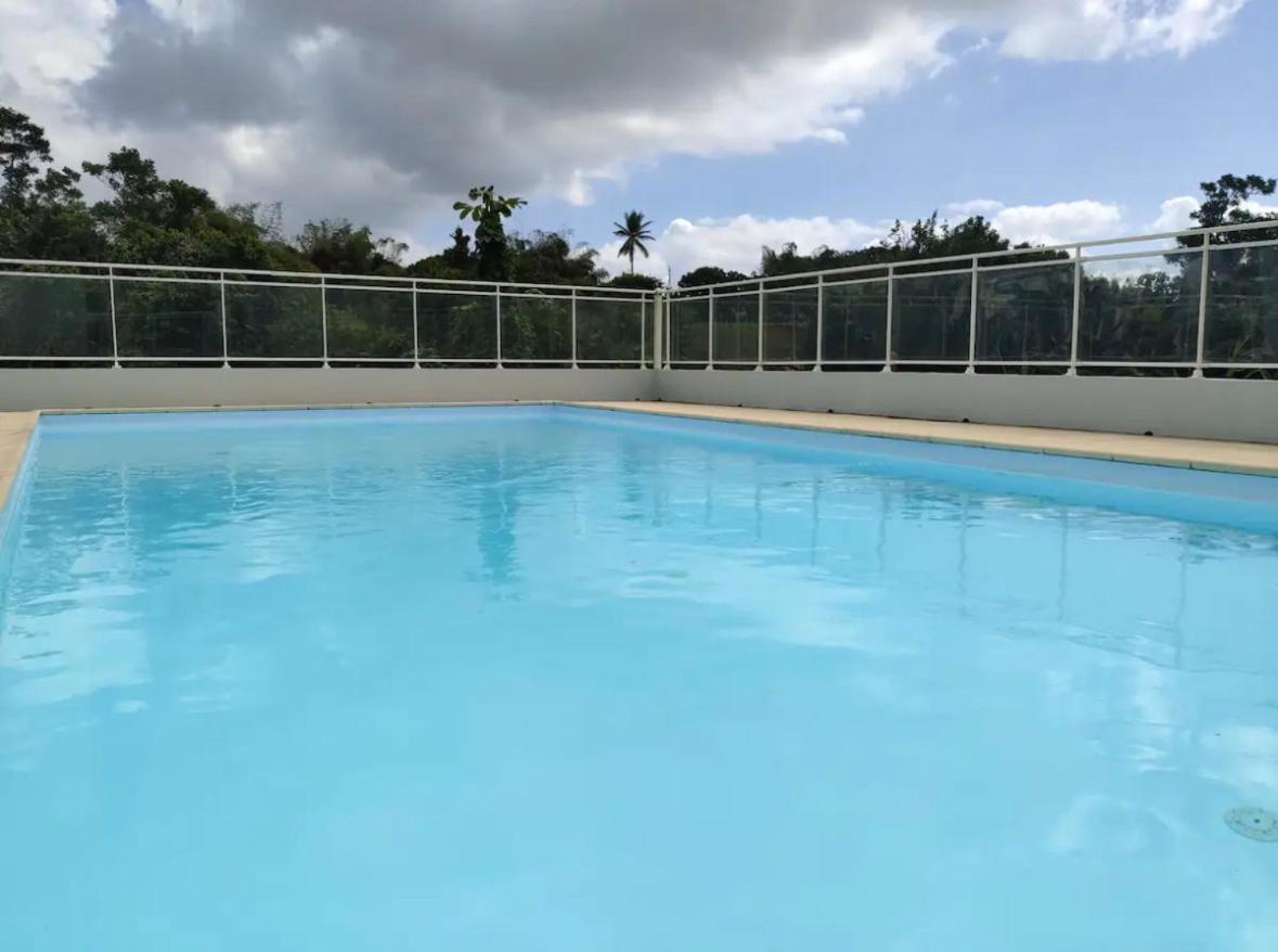 Apartamento Location T2 Meuble Baie Mahault Convenance Exterior foto